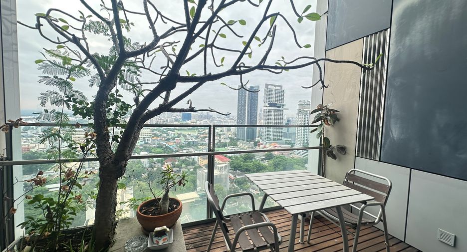 For rent and for sale 2 bedrooms condo in Sathon, Bangkok