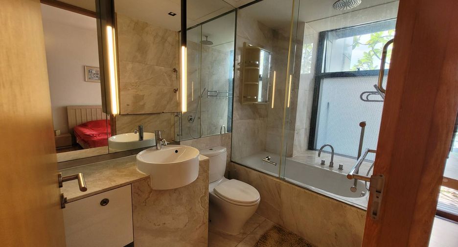 For rent and for sale 2 bedrooms condo in Sathon, Bangkok