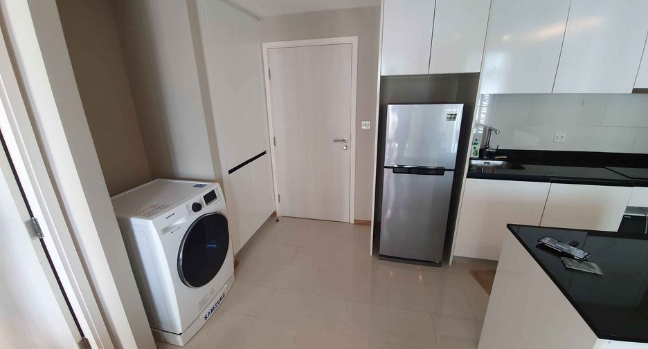 For rent and for sale 2 bedrooms condo in Watthana, Bangkok