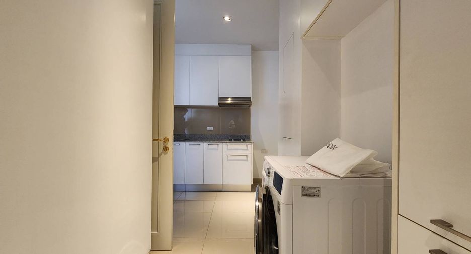 For rent and for sale 2 bedrooms condo in Khlong Toei, Bangkok