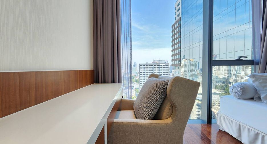 For rent and for sale 2 bedrooms condo in Khlong Toei, Bangkok