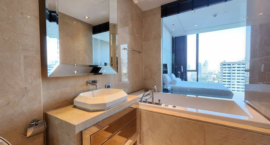 For rent and for sale 2 bedrooms condo in Khlong Toei, Bangkok
