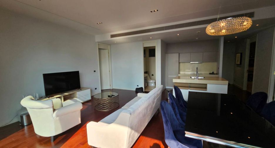 For rent and for sale 2 bedrooms condo in Khlong Toei, Bangkok