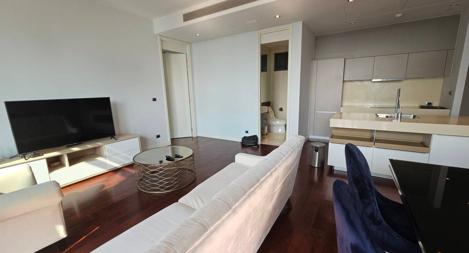 For rent and for sale 2 bedrooms condo in Khlong Toei, Bangkok