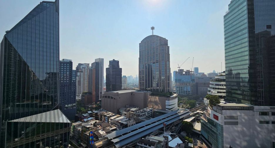 For rent and for sale 2 bedrooms condo in Khlong Toei, Bangkok