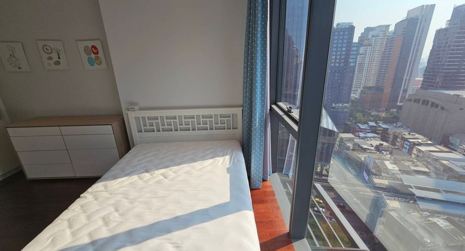 For rent and for sale 2 bedrooms condo in Khlong Toei, Bangkok