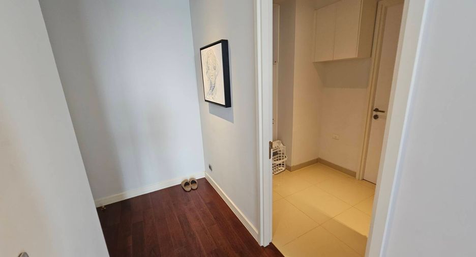 For rent and for sale 2 bedrooms condo in Khlong Toei, Bangkok