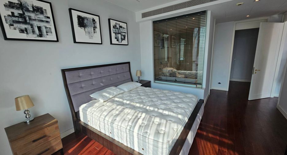 For rent and for sale 2 bedrooms condo in Khlong Toei, Bangkok