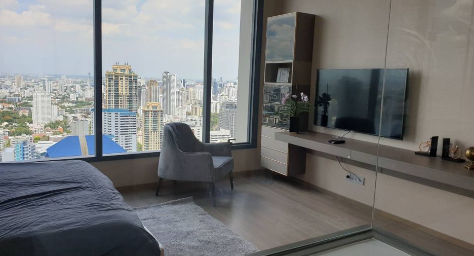 For rent and for sale 2 bedrooms condo in Watthana, Bangkok