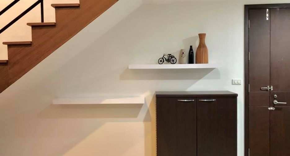 For rent and for sale 1 bed condo in Pathum Wan, Bangkok