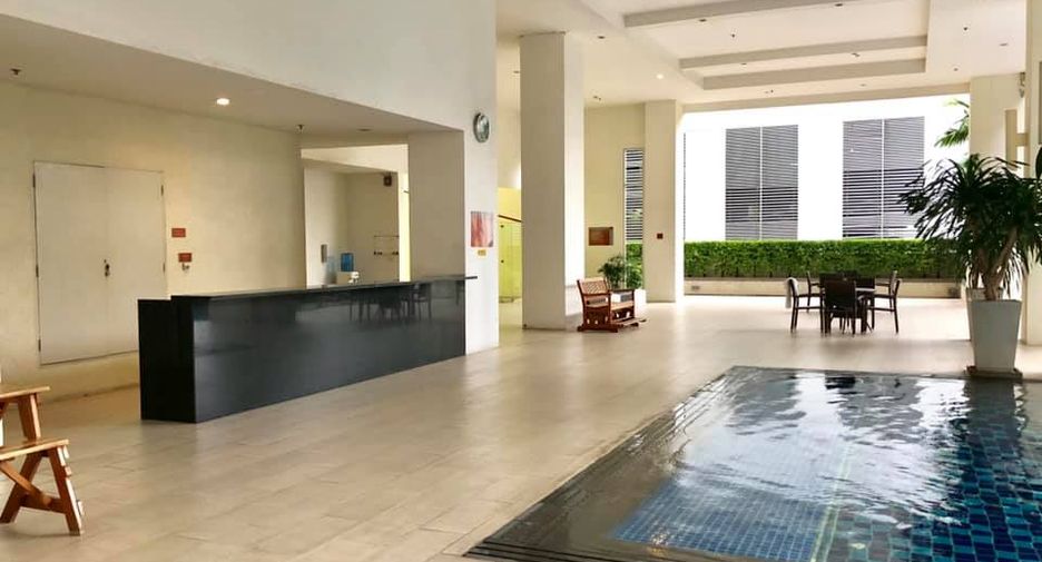 For rent and for sale 1 bed condo in Pathum Wan, Bangkok