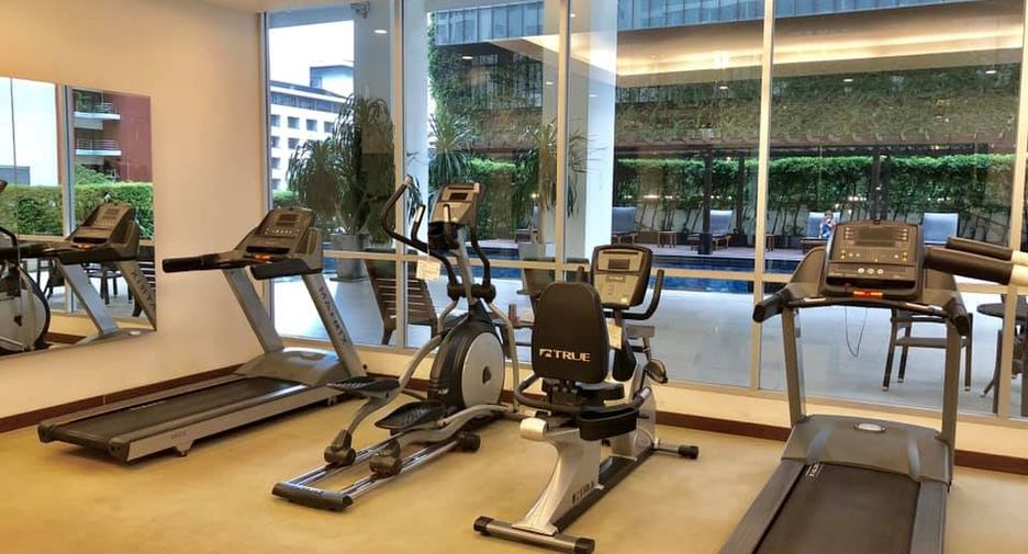 For rent and for sale 1 bed condo in Pathum Wan, Bangkok