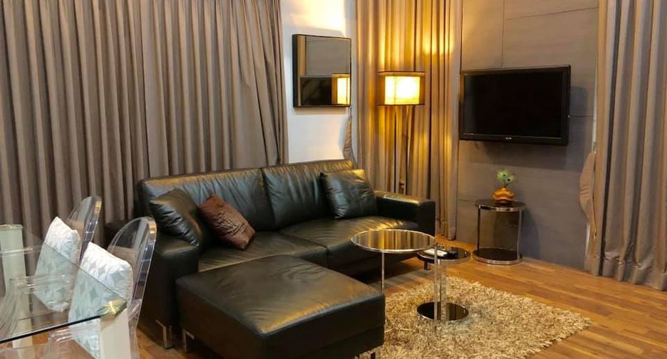 For rent and for sale 1 bed condo in Pathum Wan, Bangkok