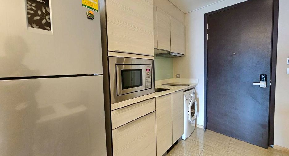 Wohnung zur Miete und zum Kauf mit 1 Zimmer in Watthana, Bangkok