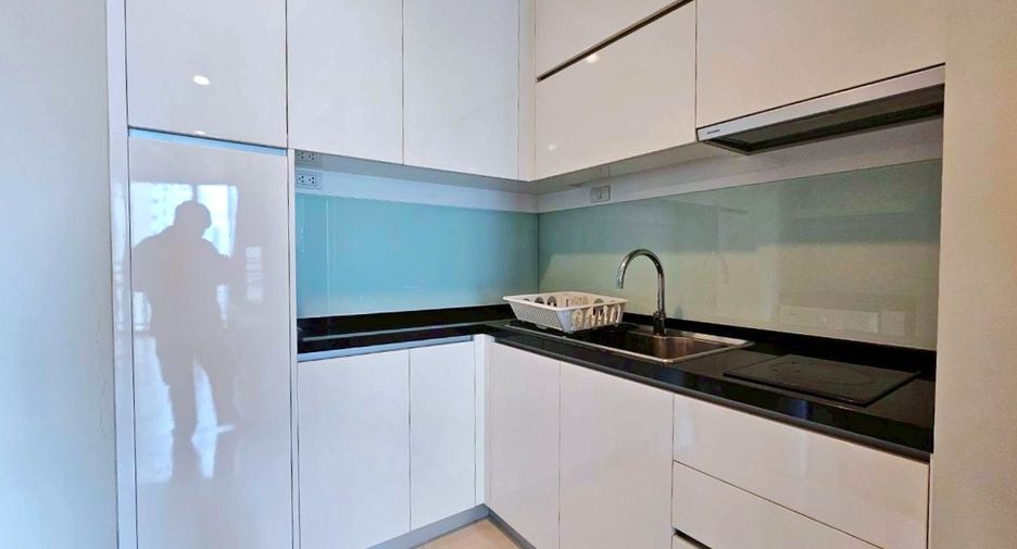 For rent and for sale 1 bed condo in Khlong Toei, Bangkok