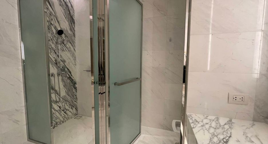 Condo en alquiler y en venta de 2 habitaciones en Bang Kho Laem, Bangkok