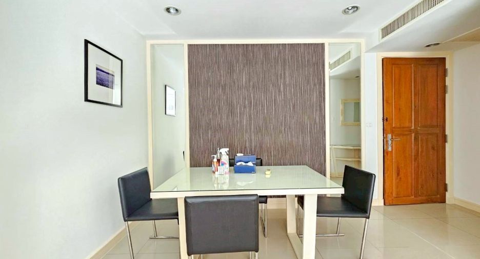 For rent and for sale 2 bedrooms condo in Watthana, Bangkok