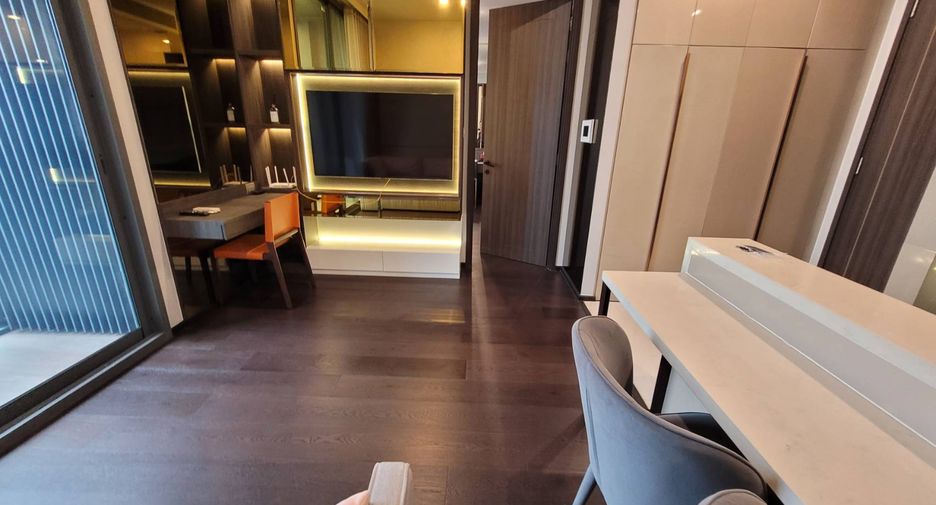 For rent and for sale 1 bed condo in Khlong Toei, Bangkok