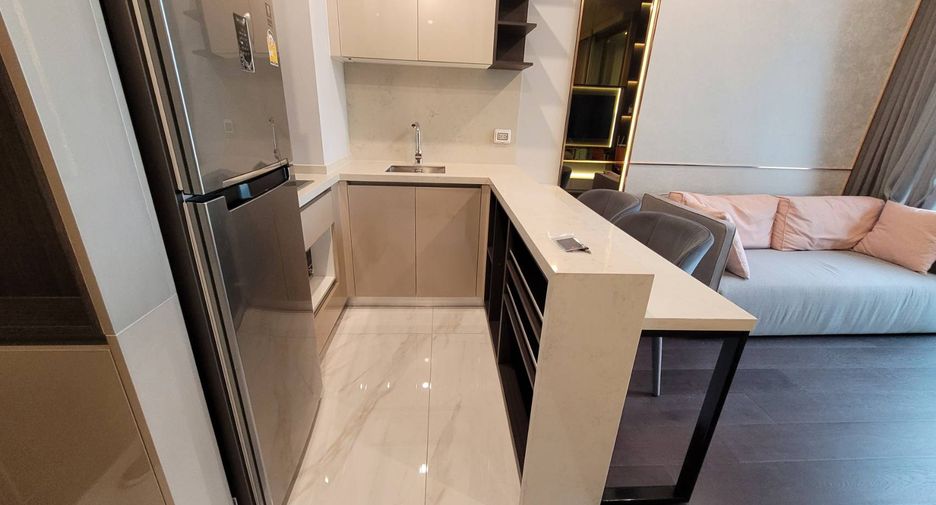 For rent and for sale 1 bed condo in Khlong Toei, Bangkok