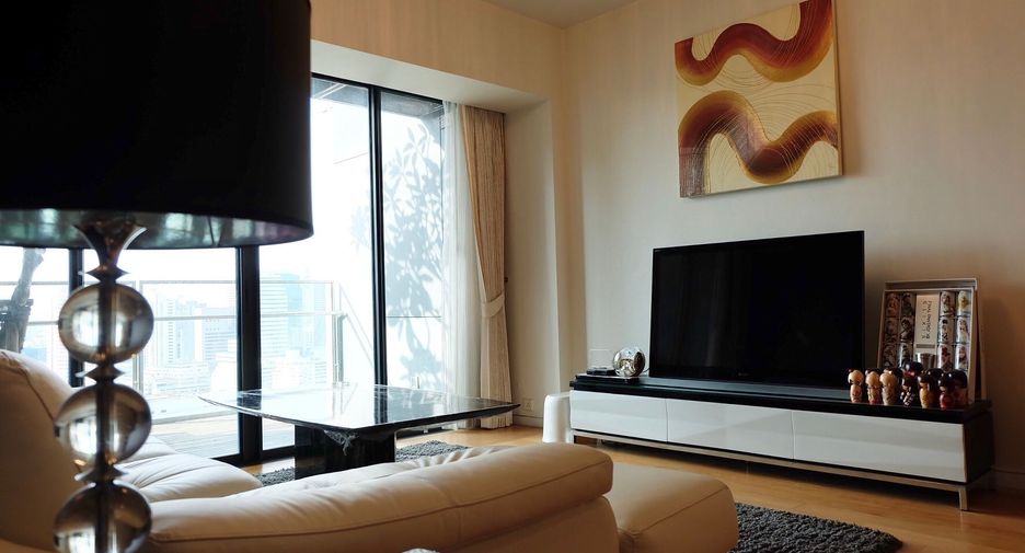 For rent and for sale 2 bedrooms condo in Sathon, Bangkok