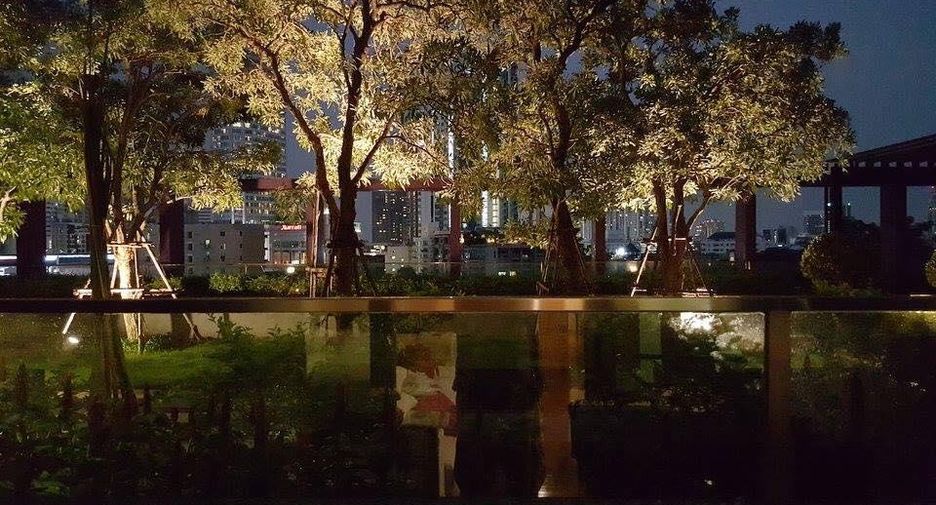 出租 和 出售 2 卧室 公寓 在 Khlong Toei, 曼谷