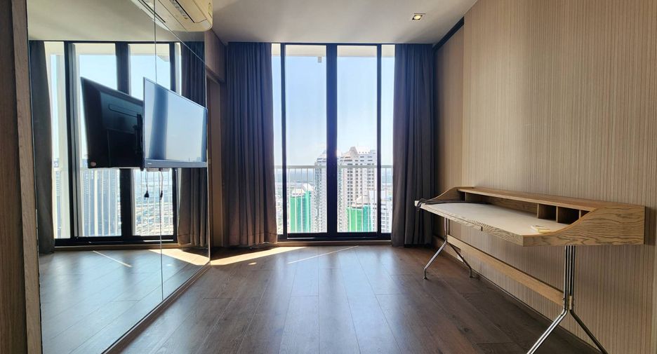 For rent and for sale 2 bedrooms condo in Khlong Toei, Bangkok