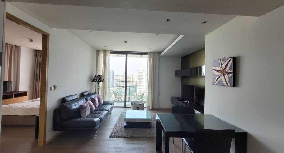 For rent and for sale 1 bed condo in Khlong Toei, Bangkok