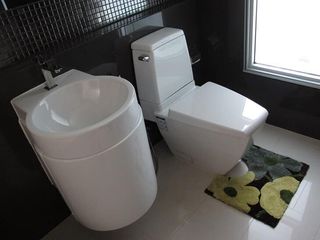 For rent and for sale 2 bedrooms condo in Phra Khanong, Bangkok