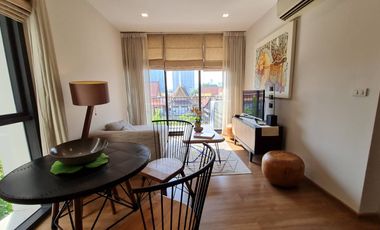 Condo en alquiler y en venta de 2 habitaciones en Watthana, Bangkok