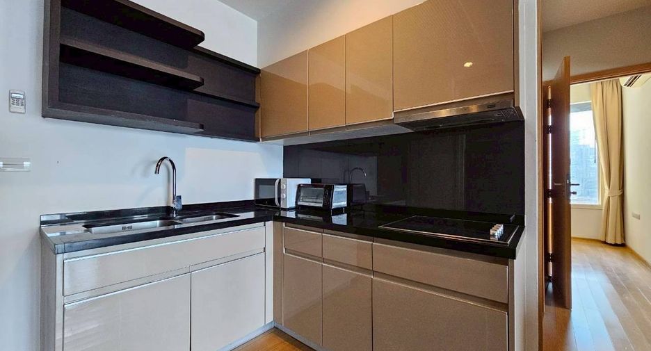 Wohnung zur Miete und zum Kauf mit 2 Zimmer in Khlong Toei, Bangkok