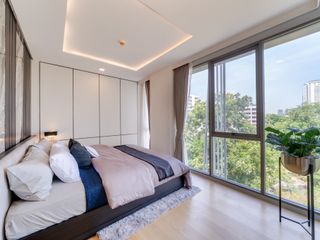À louer et à vendre 3 chambres condo à Watthana, Bangkok