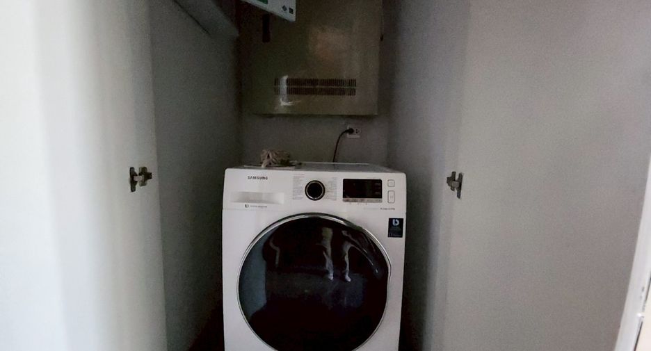 For rent and for sale 2 bedrooms condo in Watthana, Bangkok