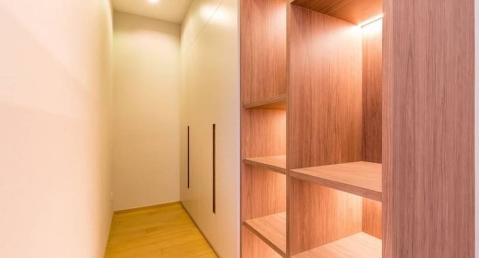 Condo en alquiler y en venta de 2 habitaciones en Watthana, Bangkok