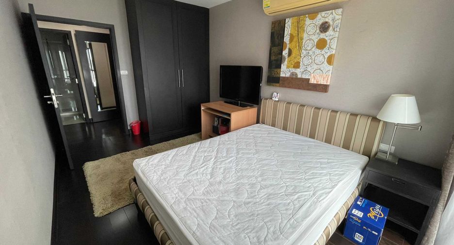 For rent and for sale 2 bedrooms condo in Sathon, Bangkok