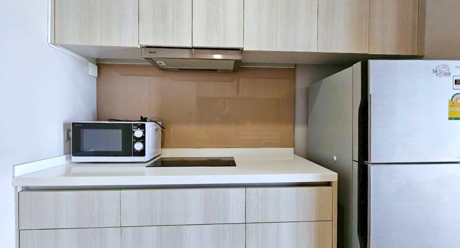 For rent and for sale 2 bedrooms condo in Khlong Toei, Bangkok