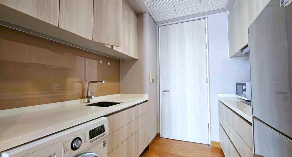 For rent and for sale 2 bedrooms condo in Khlong Toei, Bangkok