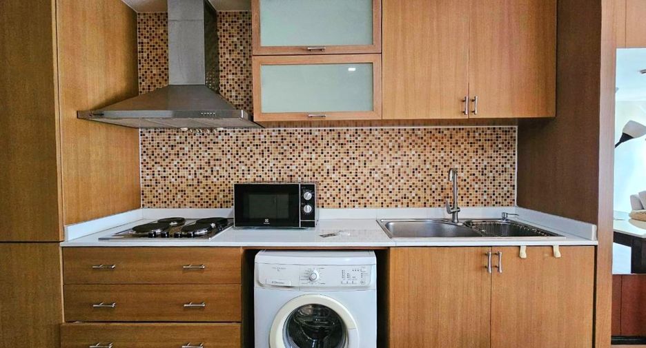 For rent and for sale 2 bedrooms condo in Khlong Toei, Bangkok
