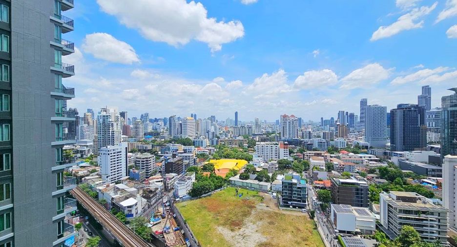 For rent and for sale 2 bedrooms condo in Khlong Toei, Bangkok