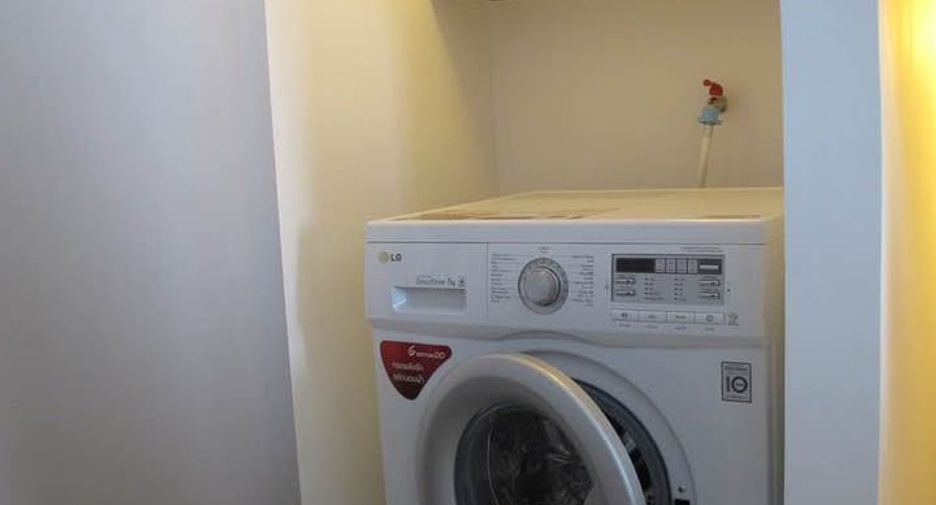 Аренда и продажа 2 спальни кондо в Пхра Кханонг, Бангкок