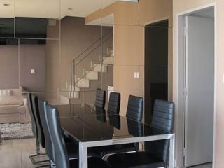 Condo en alquiler y en venta de 2 habitaciones en Phra Khanong, Bangkok