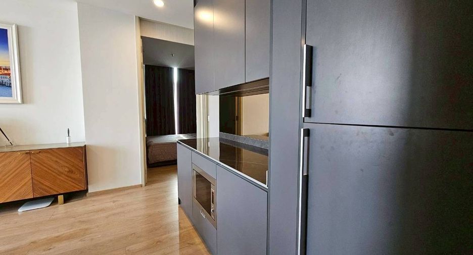 For rent and for sale 2 bedrooms condo in Watthana, Bangkok