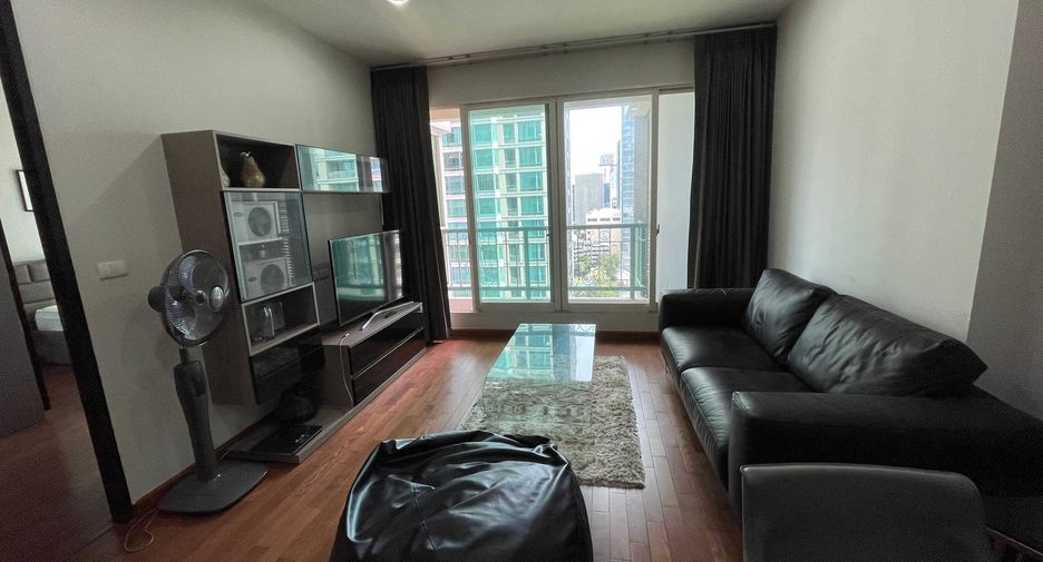 For rent and for sale 2 bedrooms condo in Pathum Wan, Bangkok
