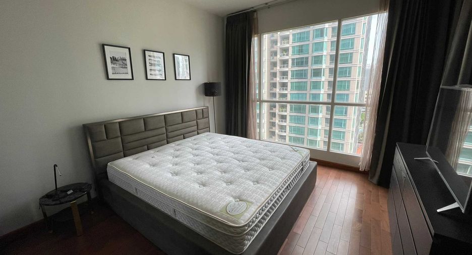 For rent and for sale 2 bedrooms condo in Pathum Wan, Bangkok