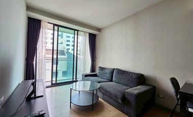 Condo en alquiler y en venta de 2 habitaciones en Watthana, Bangkok