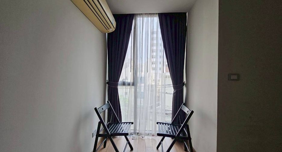 For rent and for sale 2 bedrooms condo in Watthana, Bangkok