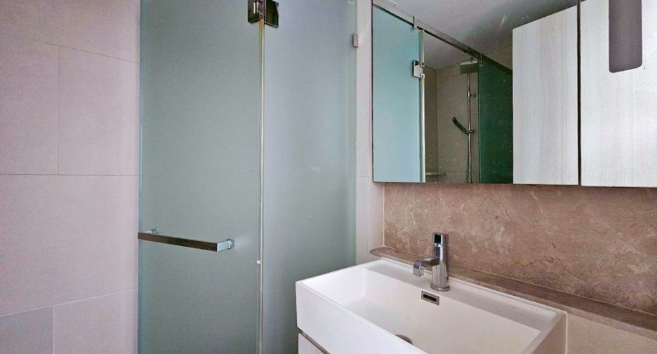 For rent and for sale 2 bedrooms condo in Khlong Toei, Bangkok