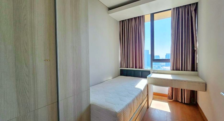 For rent and for sale 2 bedrooms condo in Khlong Toei, Bangkok