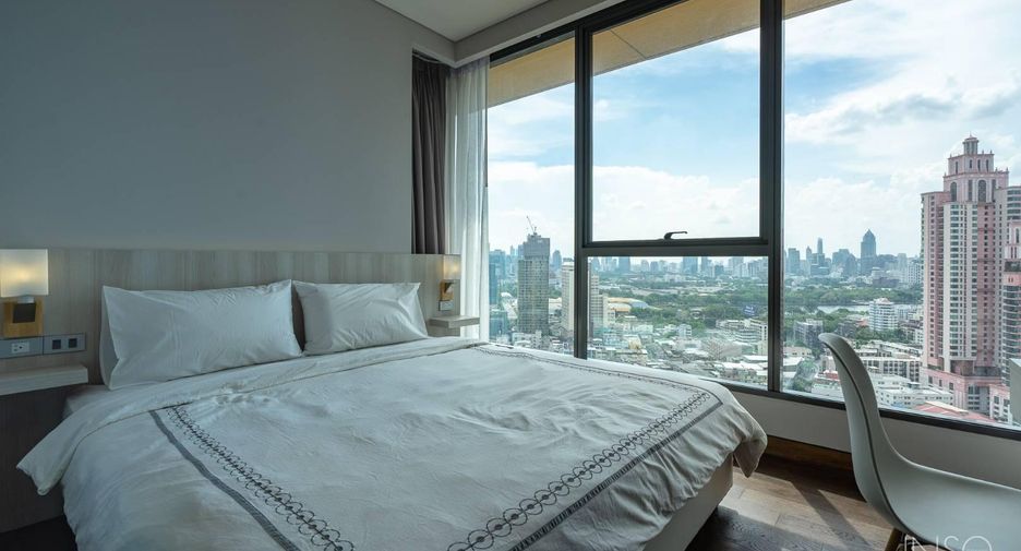 For rent and for sale 2 bedrooms condo in Khlong Toei, Bangkok