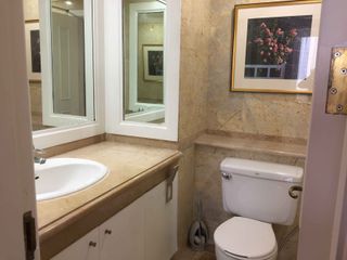 Condo en alquiler y en venta de 2 habitaciones en Pathum Wan, Bangkok