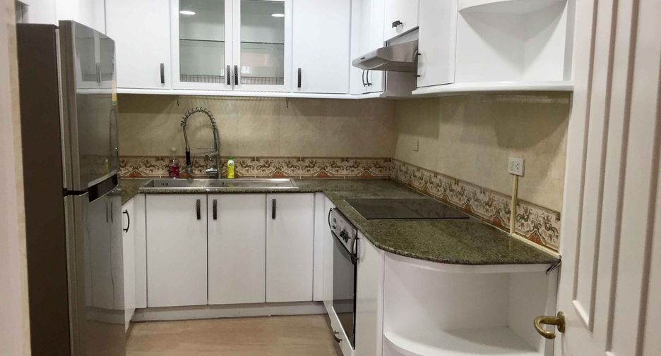 Condo en alquiler y en venta de 2 habitaciones en Pathum Wan, Bangkok